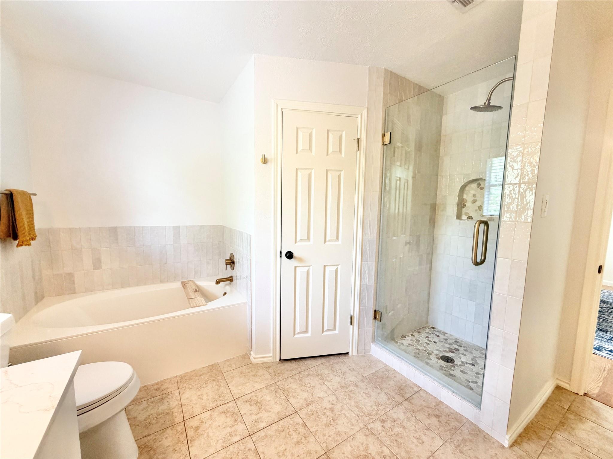 16704 Shipshaw River CV