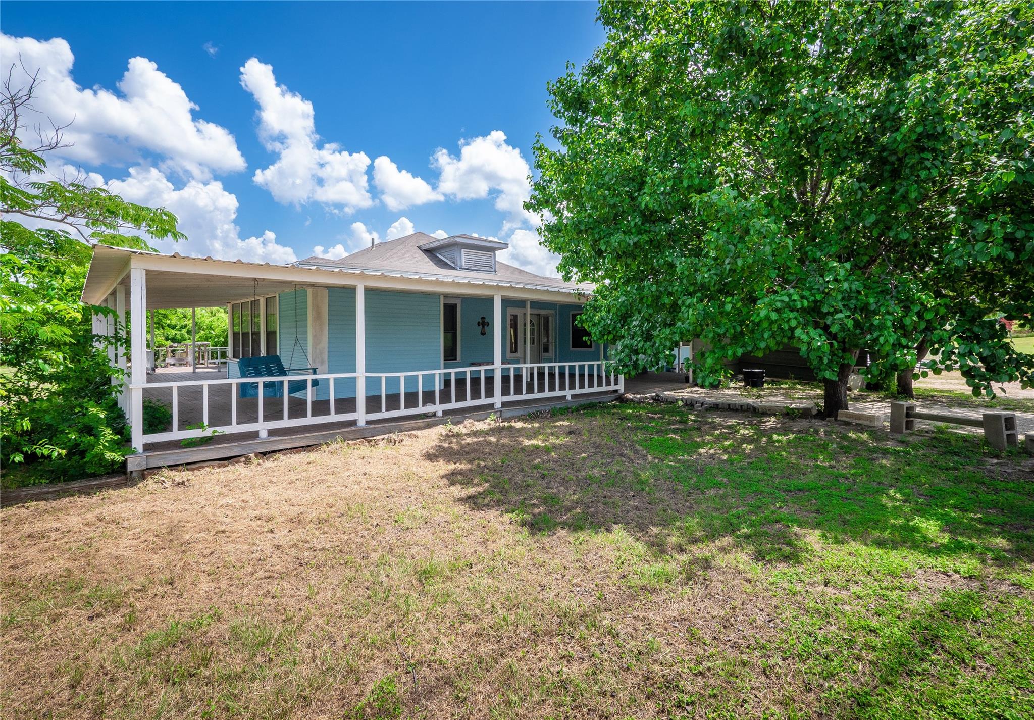325 County Road 100