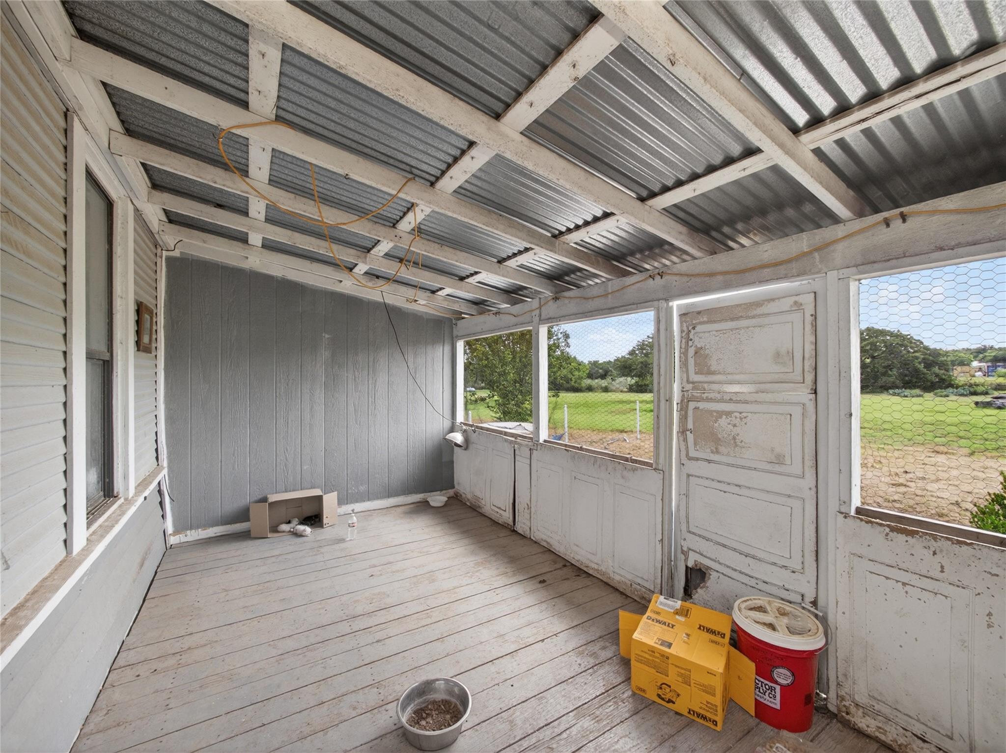 325 County Road 100