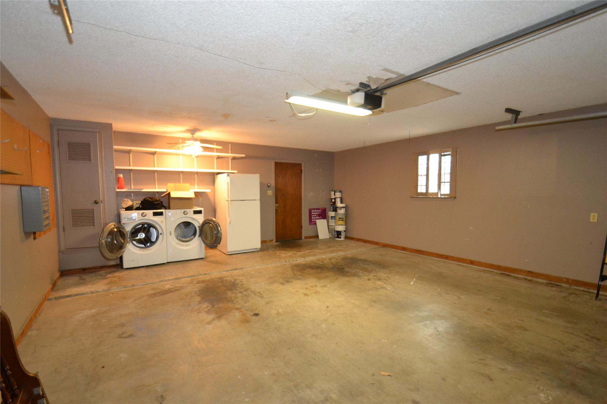 8833 Tallwood DR