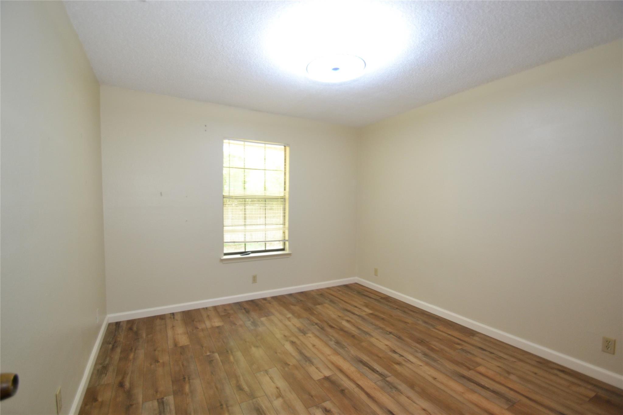 8833 Tallwood DR