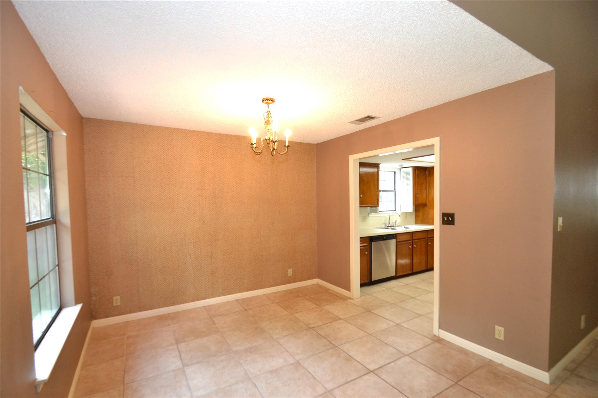 8833 Tallwood DR