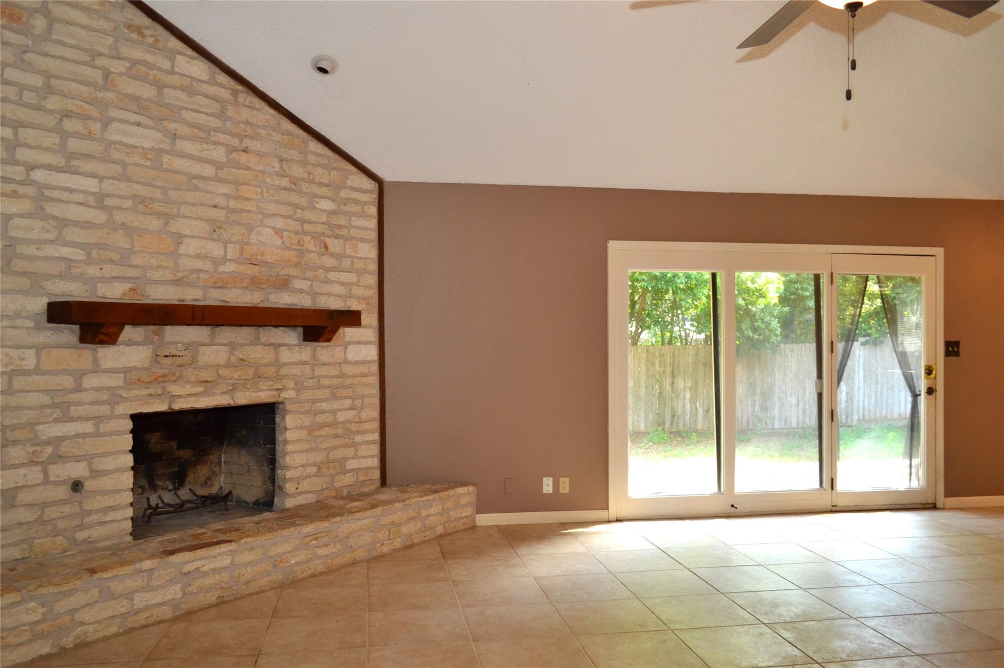 8833 Tallwood DR