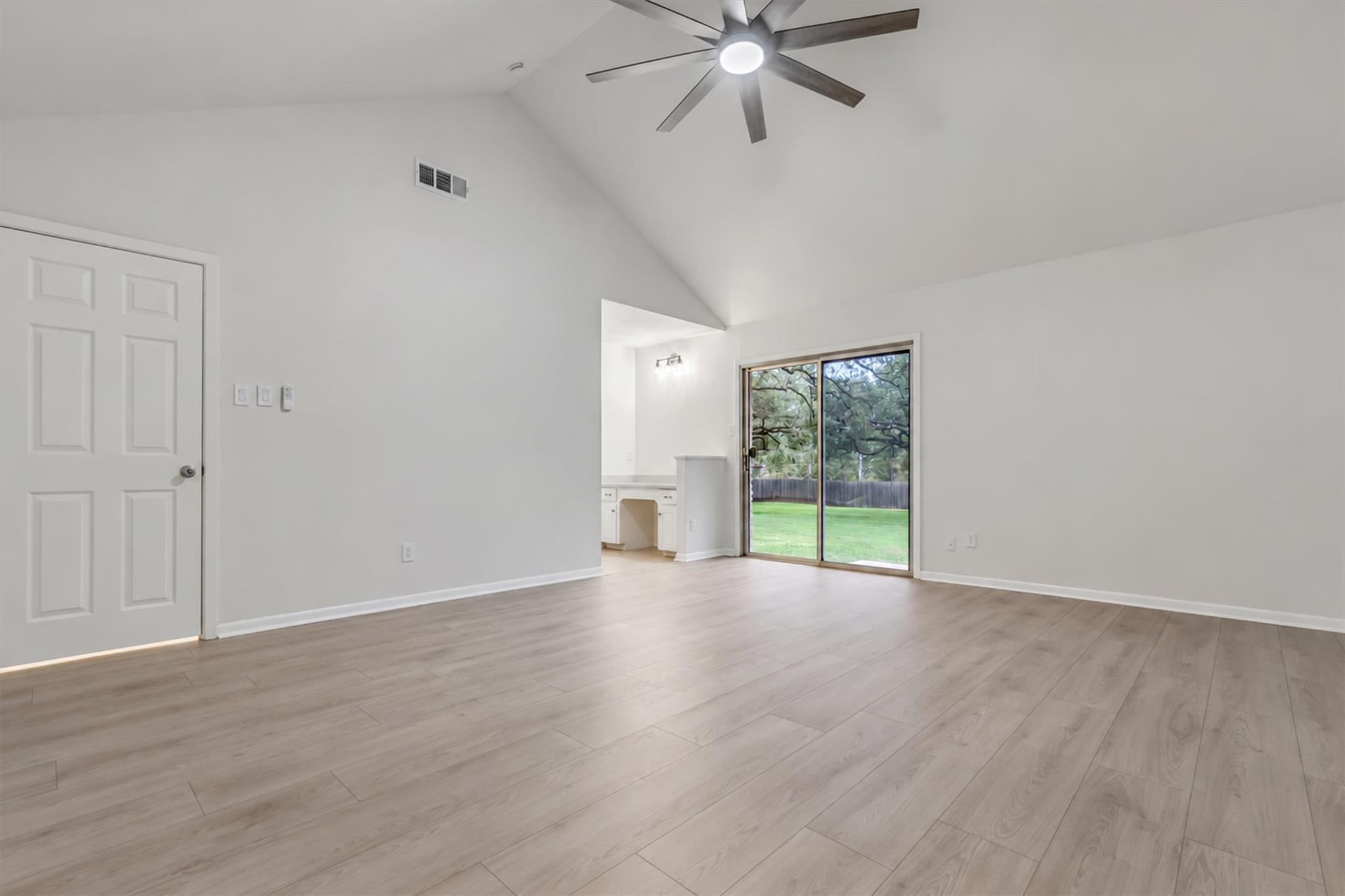 3431 Shady Valley DR
