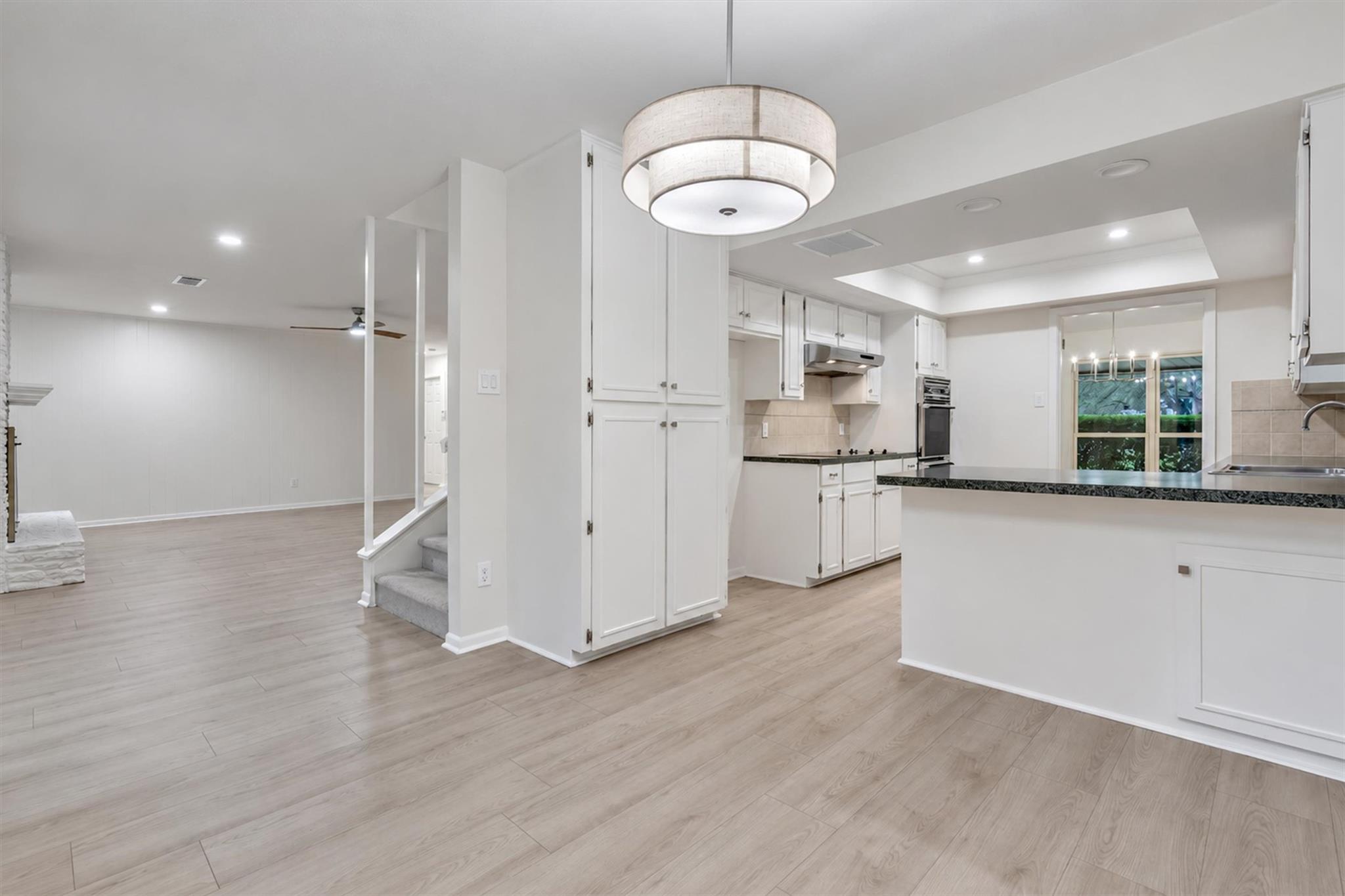 3431 Shady Valley DR