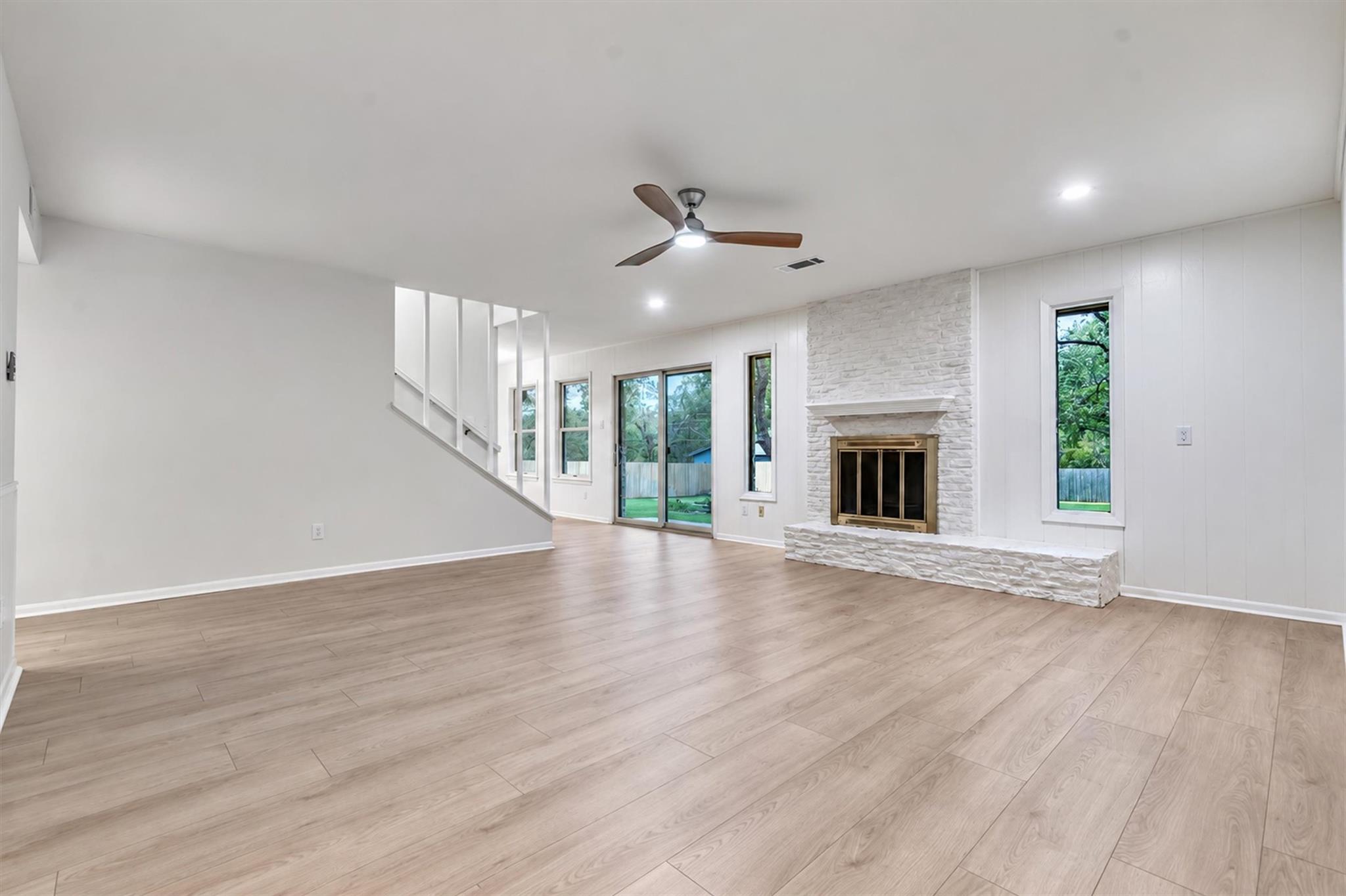 3431 Shady Valley DR