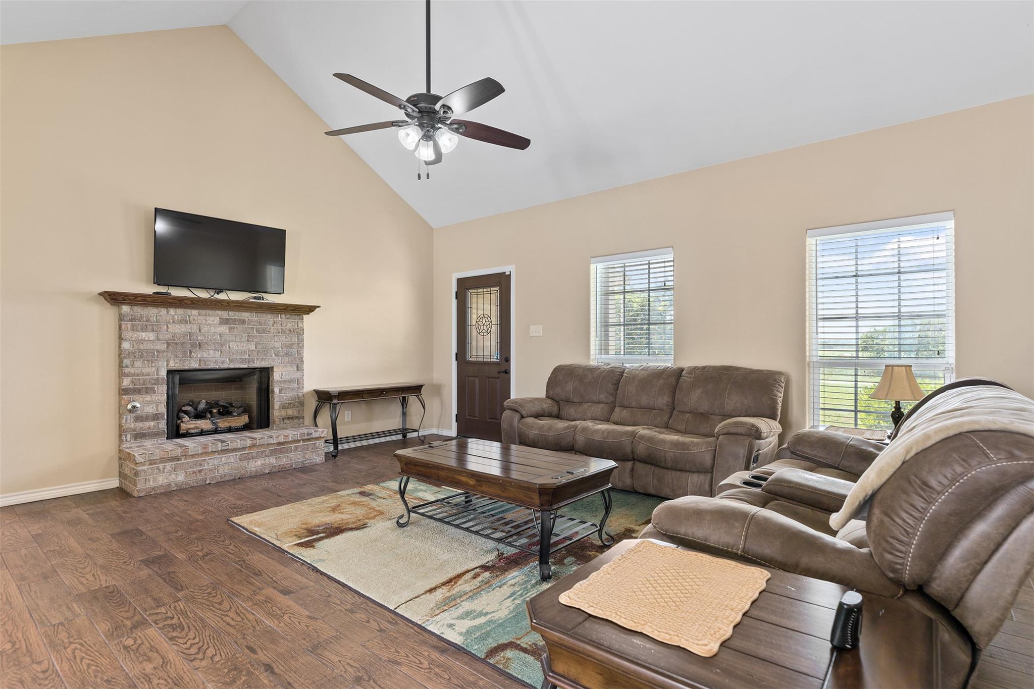 1504 County Road 459