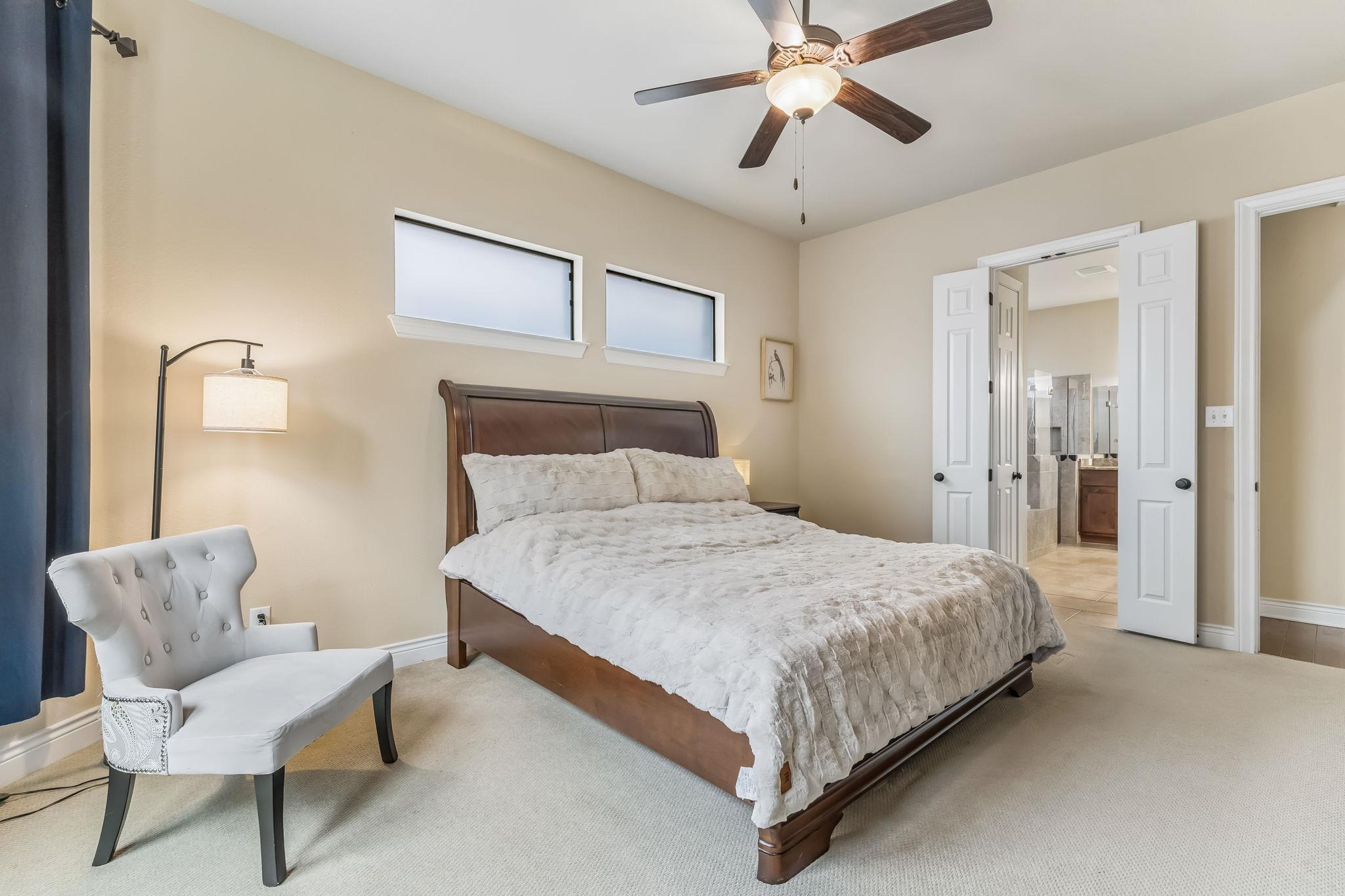 205 E Adelanta PL