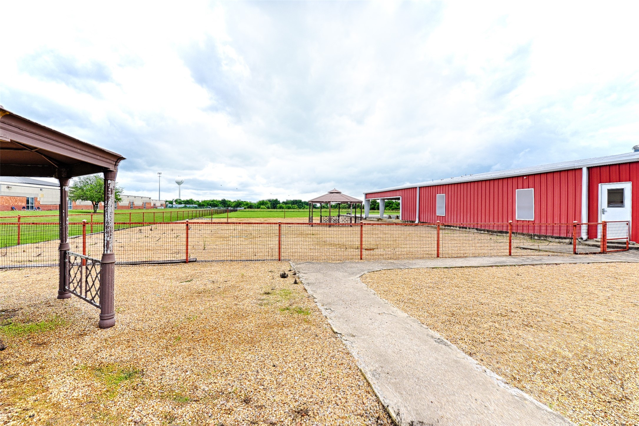 11663 W Hwy 175