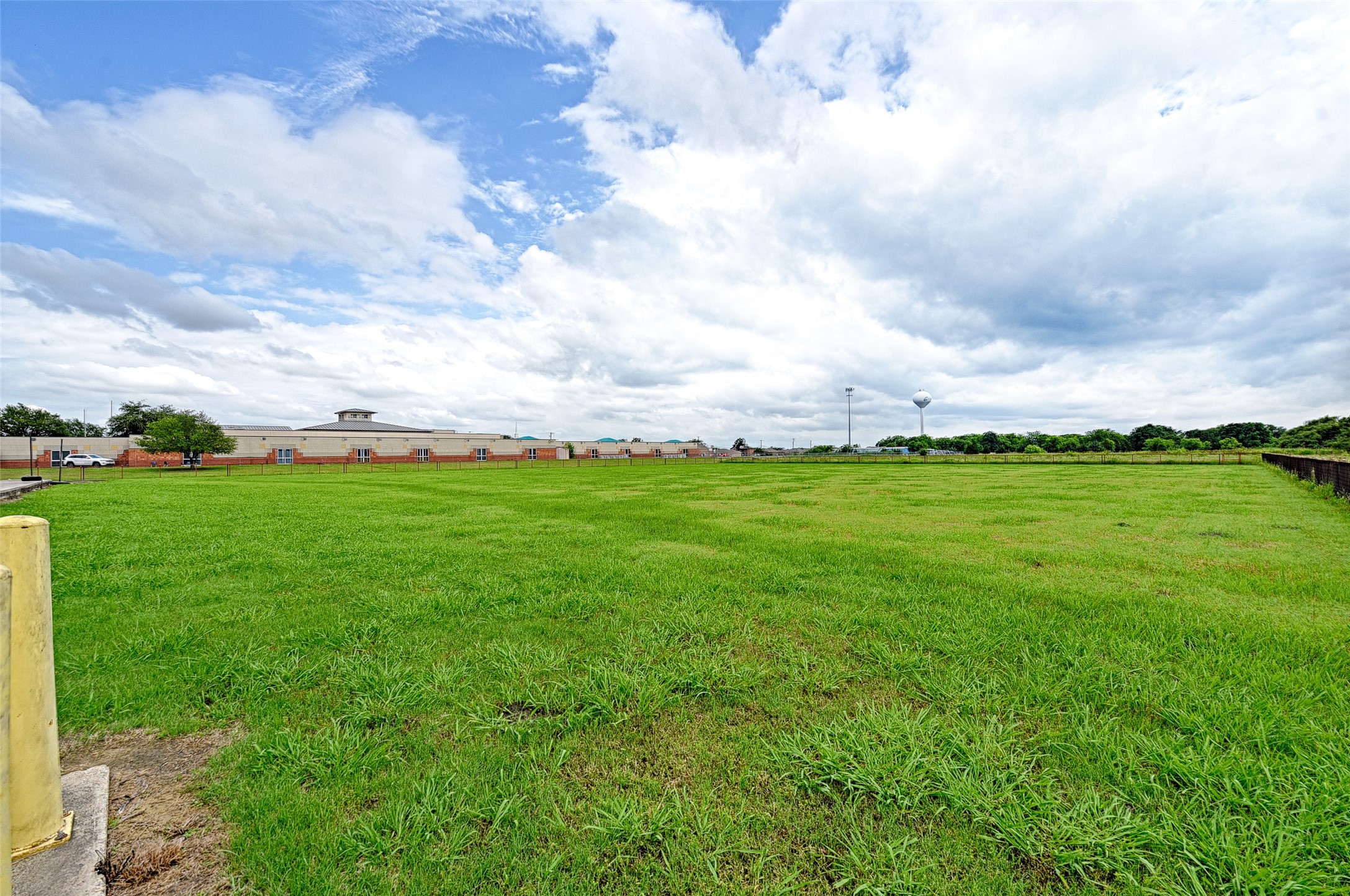 11663 W Hwy 175