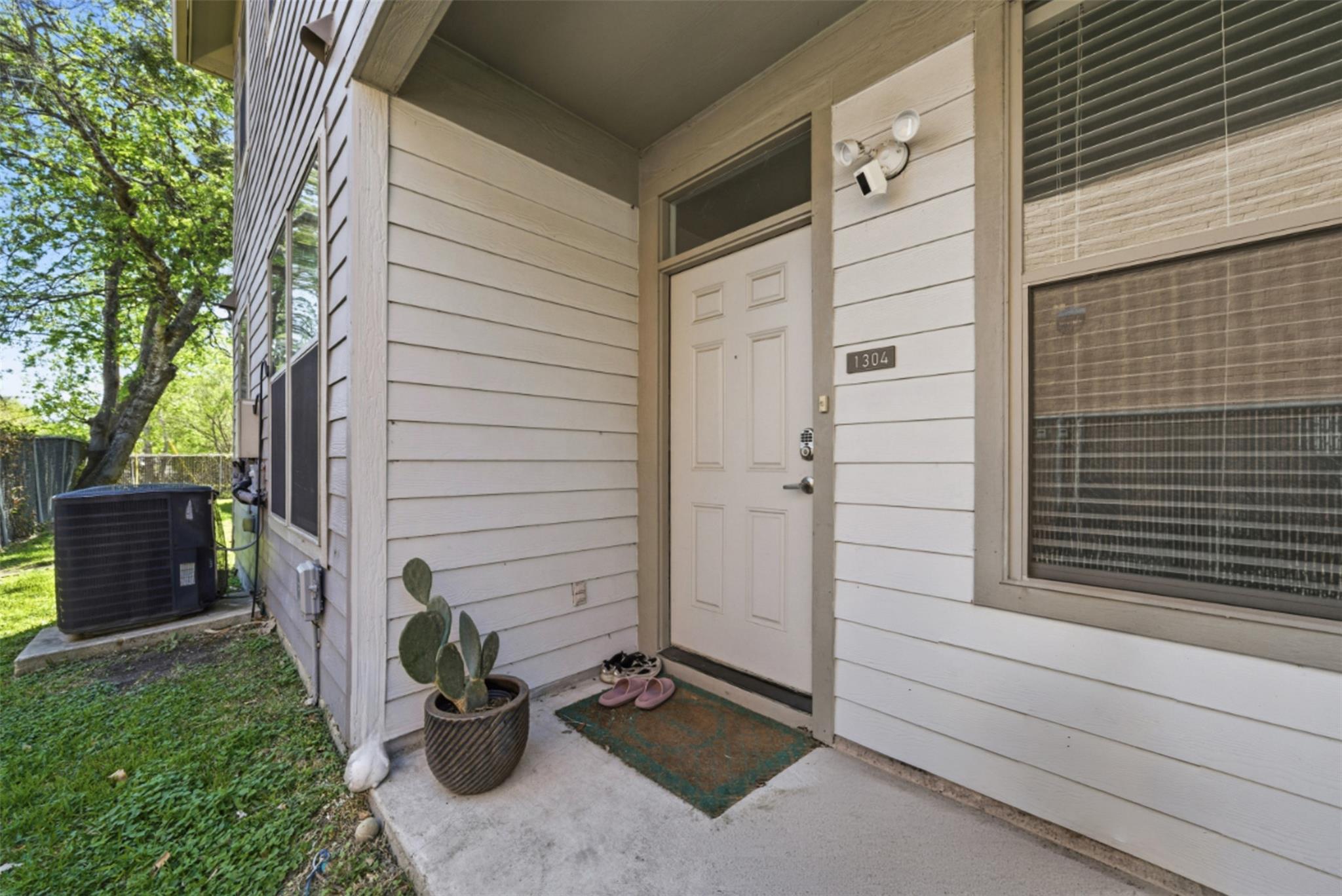 1201 Grove BLVD # 1304