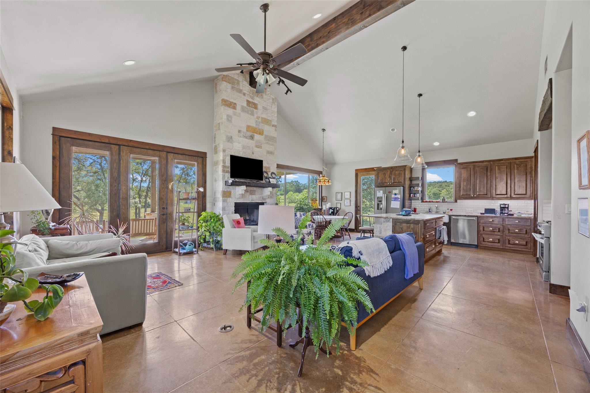 211 Rancho Ladera DR