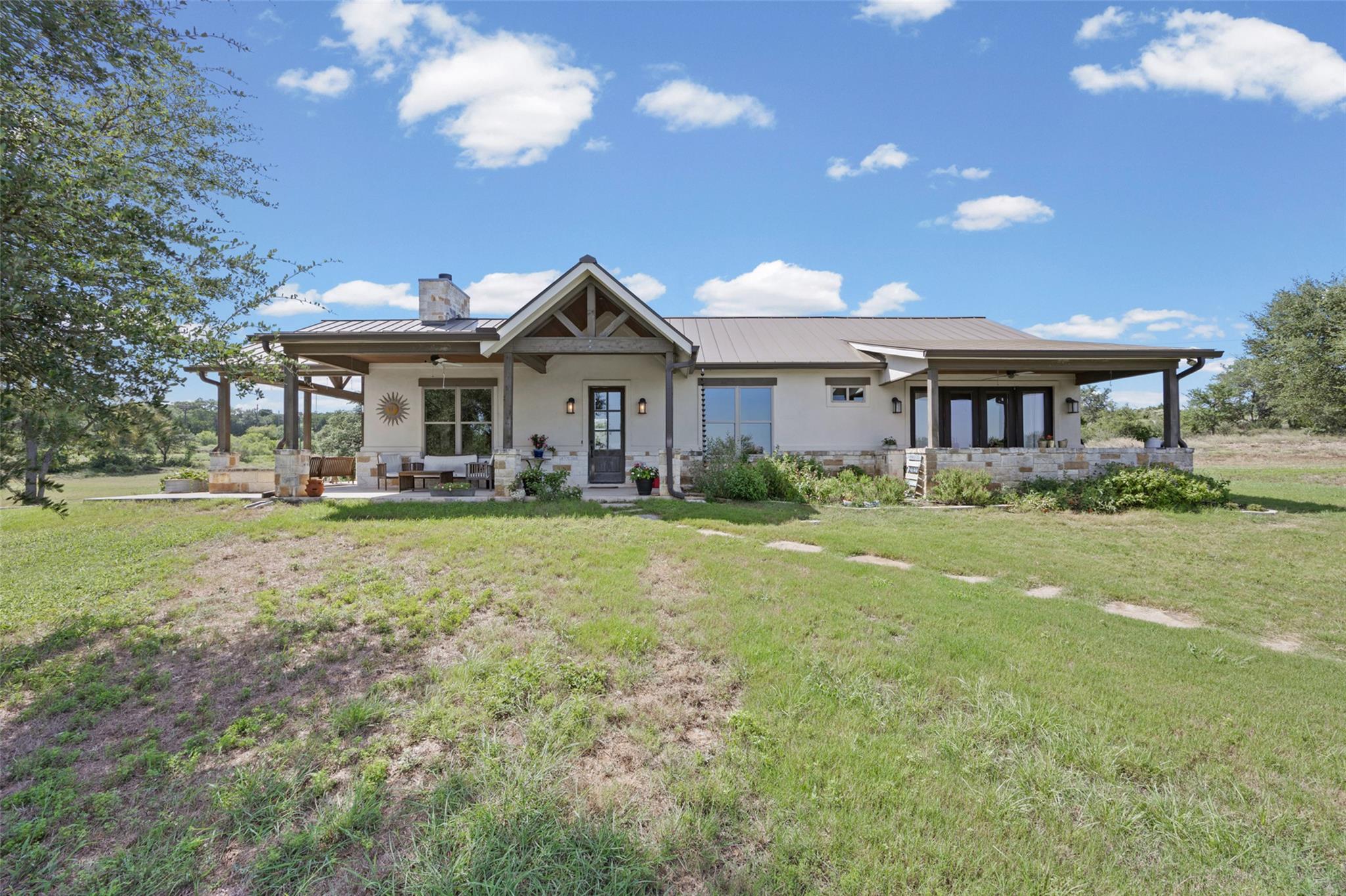 211 Rancho Ladera DR
