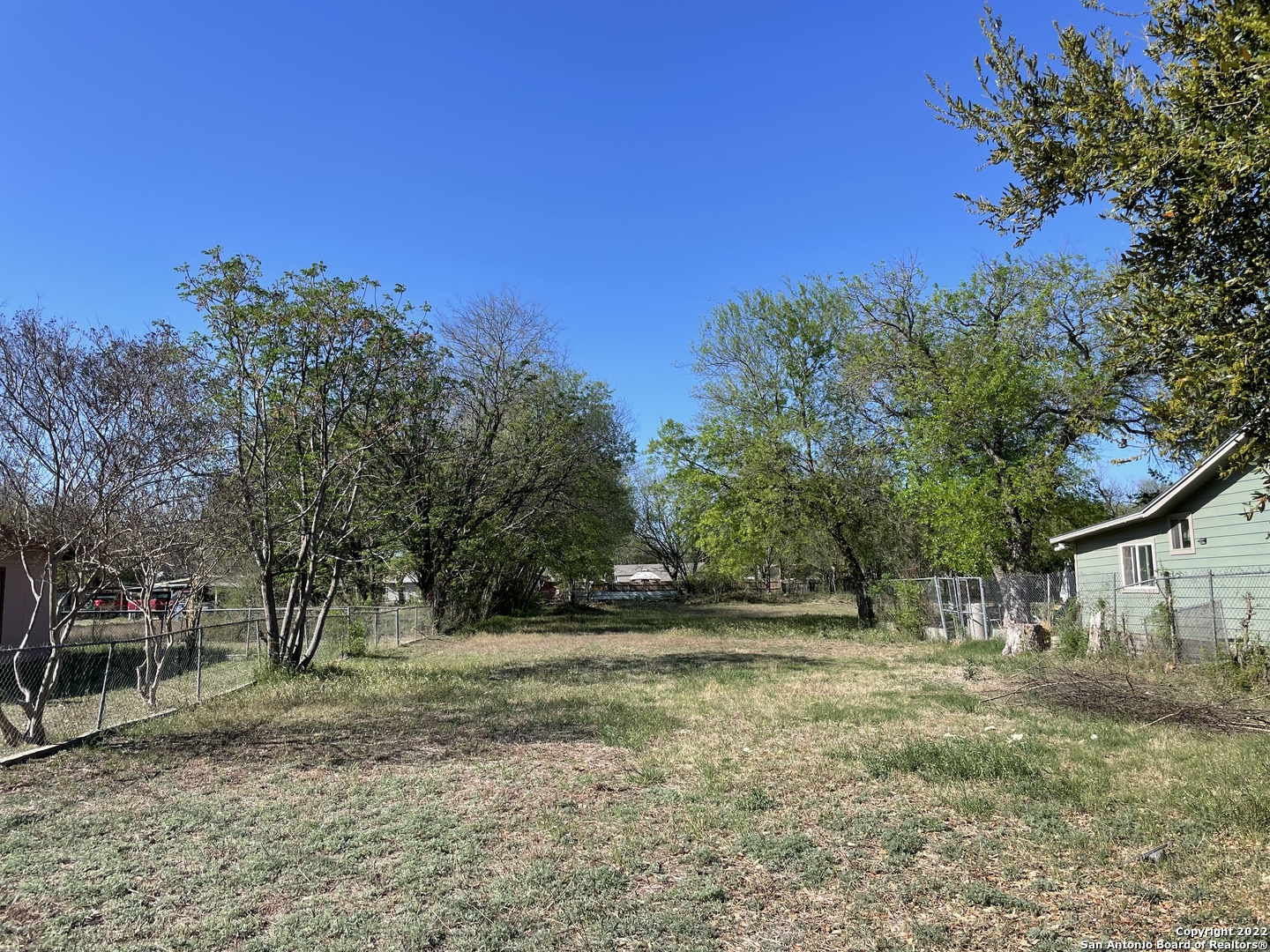 5731 MCDAVITT RD