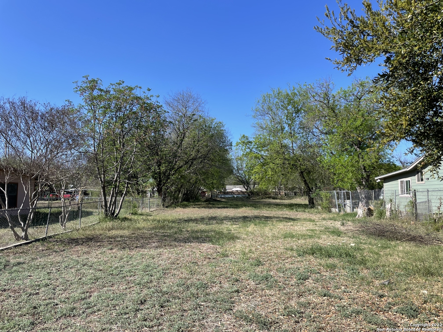 5731 MCDAVITT RD