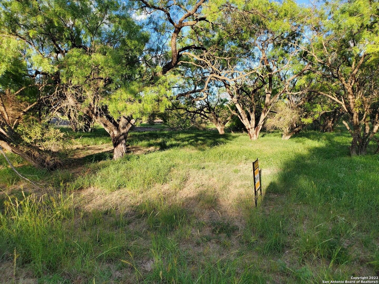 HI CIRCLE W W Hi Circle West - Lot 8088