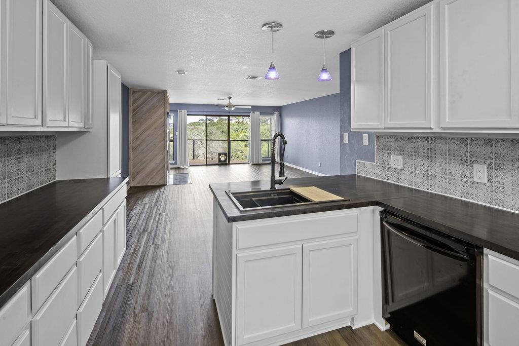 342 Harbor Drive