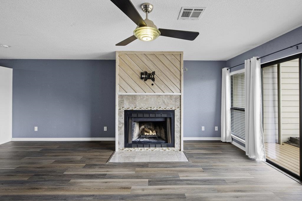 342 Harbor Drive