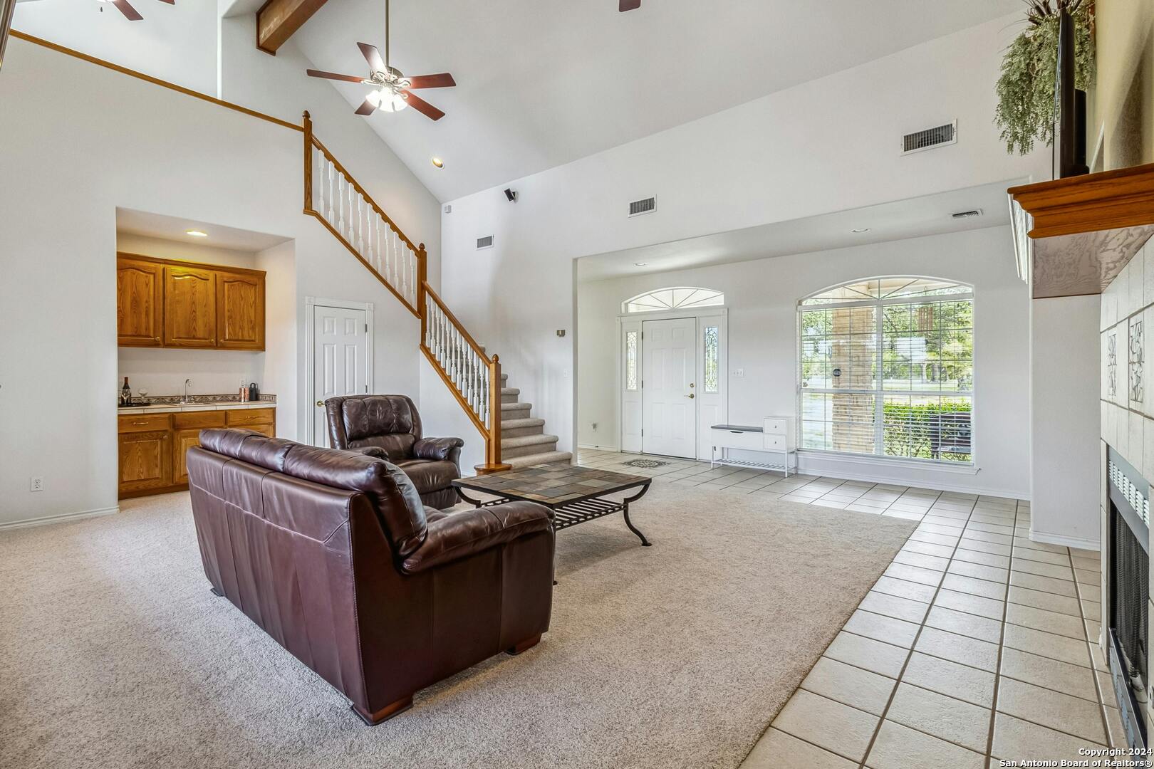 2101 Falconwood Dr