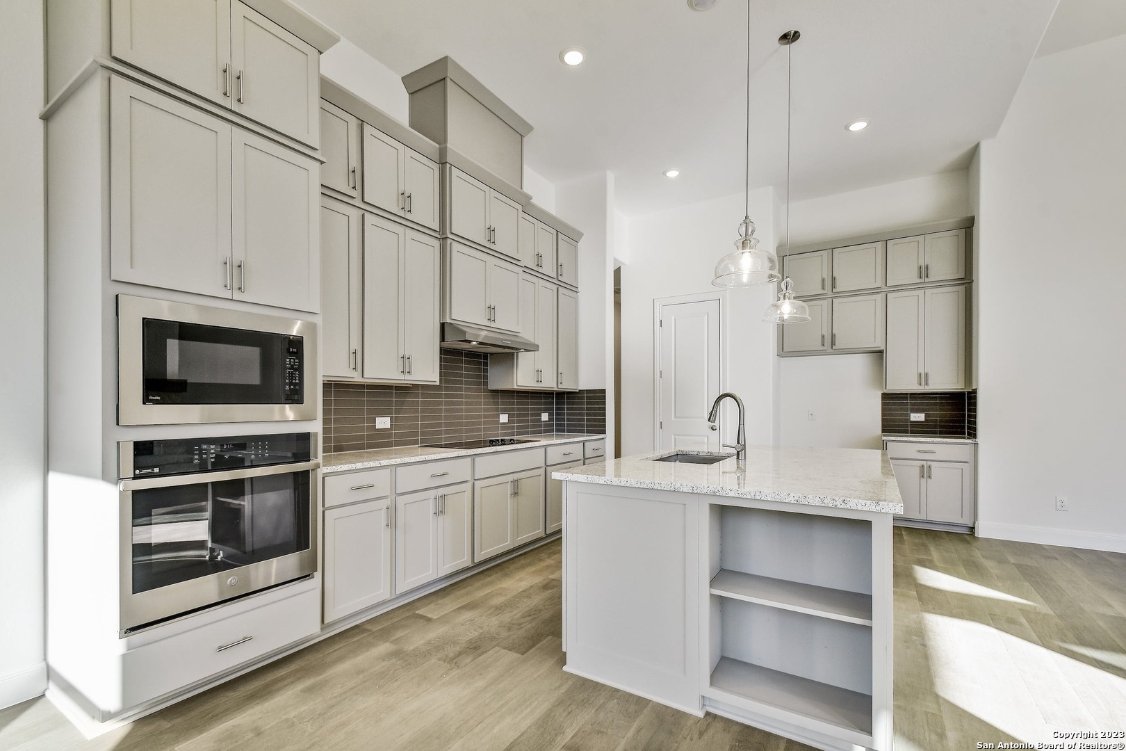142 Alondra Ln