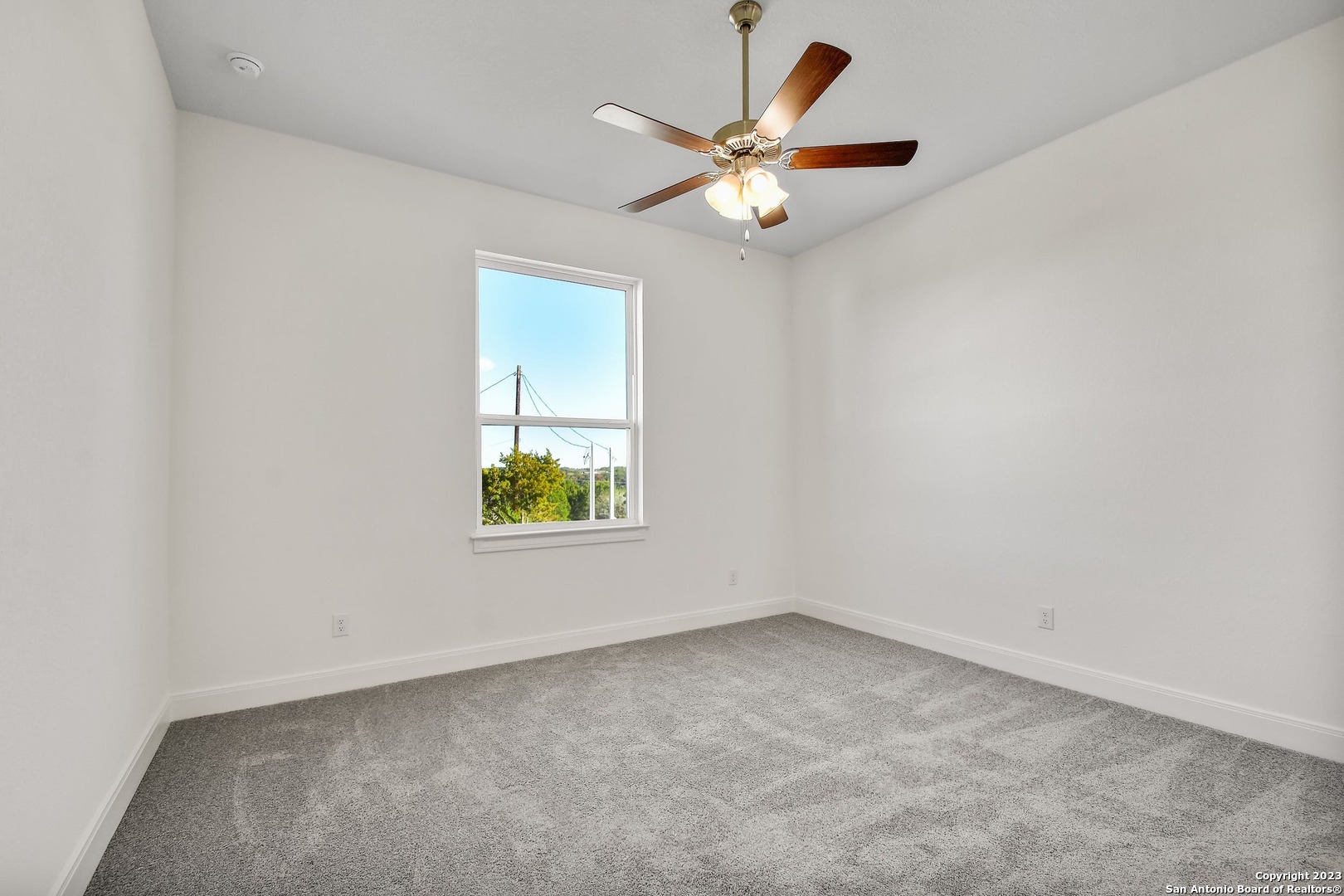 142 Alondra Ln