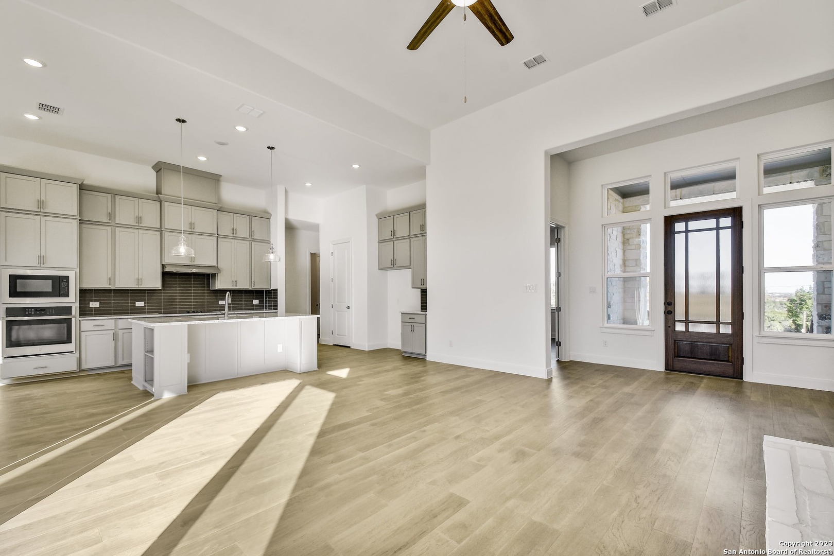 142 Alondra Ln