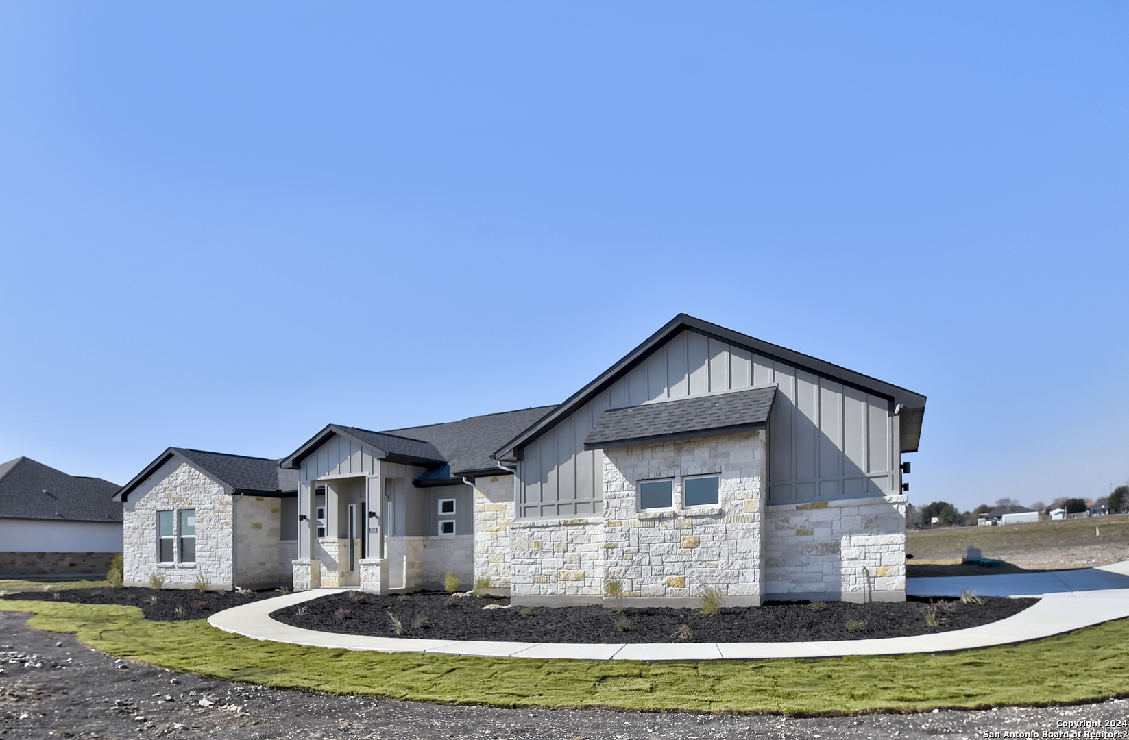 5106 BARBAROSSA RD
