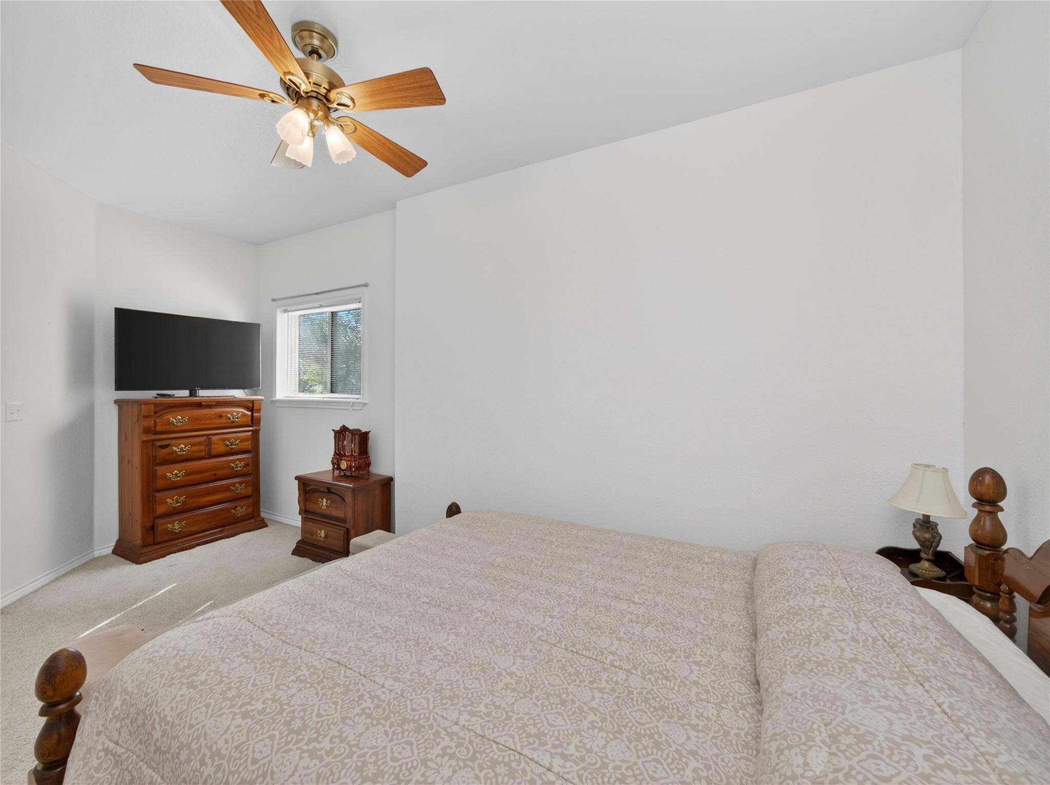 120 La Plata CT