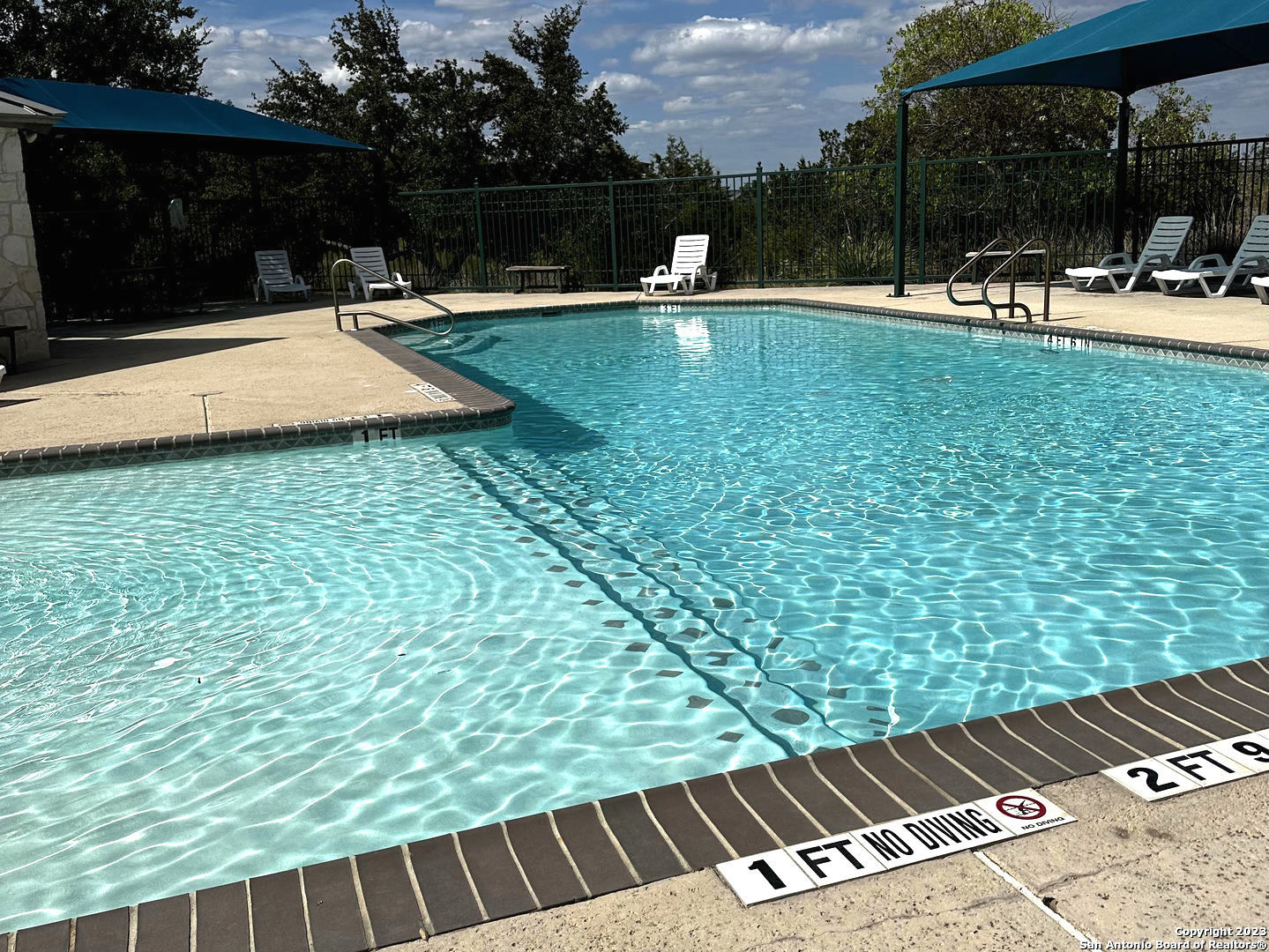 428 Oak Shores Dr.