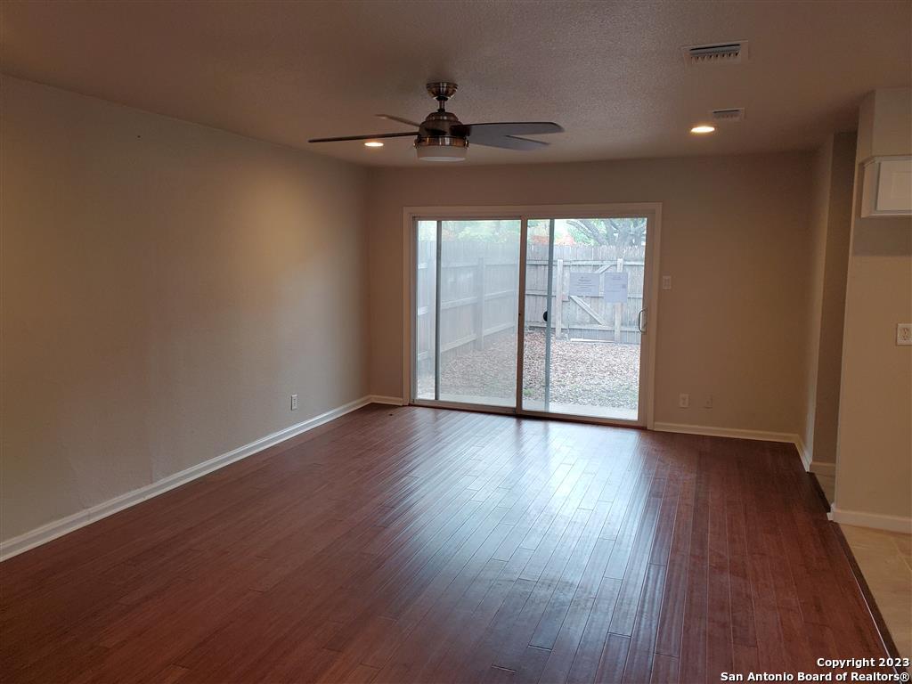 100 Lorenz Road Unit: 1401