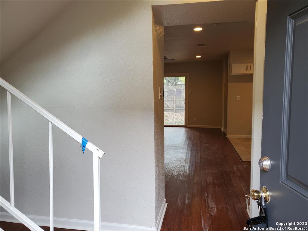 100 Lorenz Road Unit: 1401