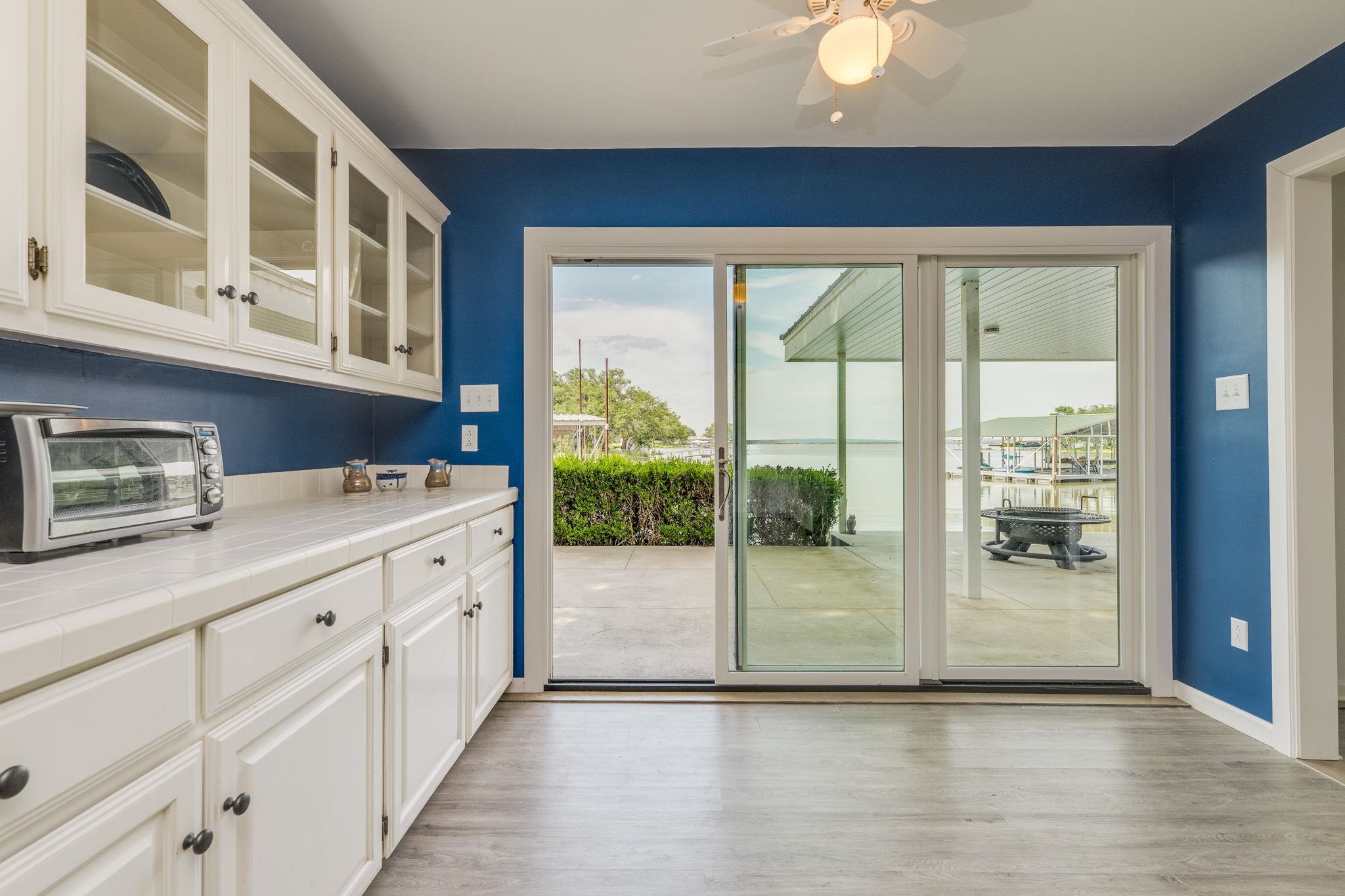 214 Island Lodges Dr
