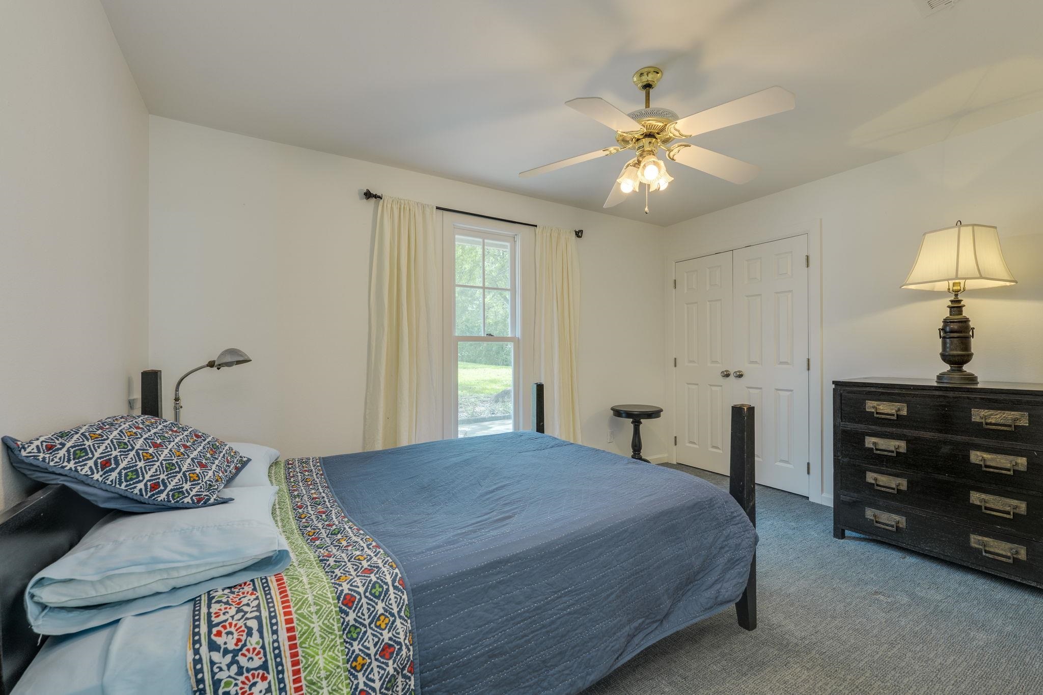 214 Island Lodges Dr