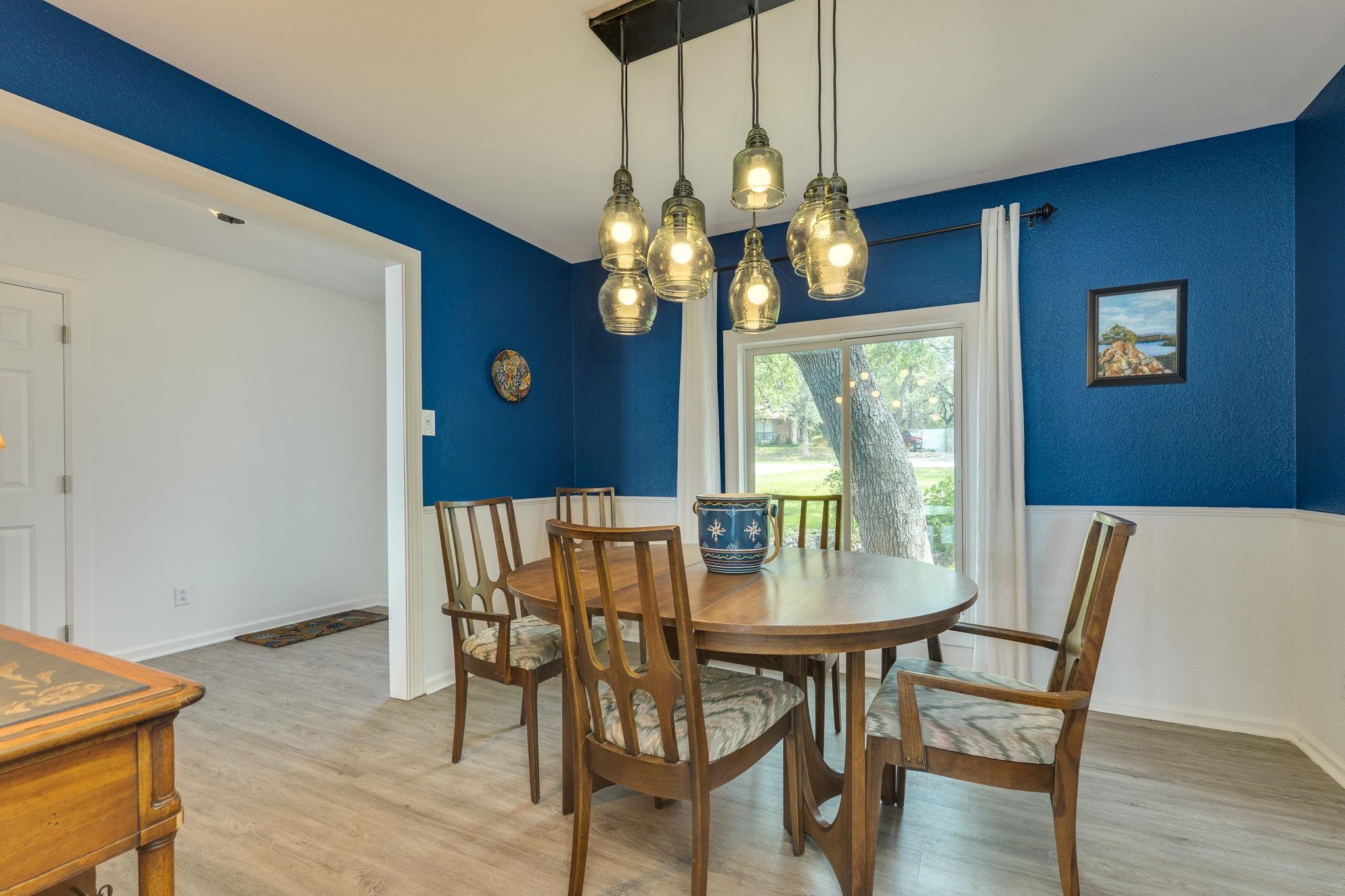 214 Island Lodges Dr