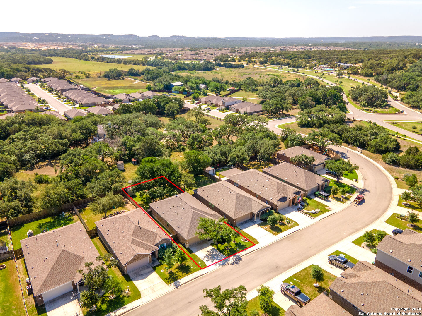 32128 Camellia Bend