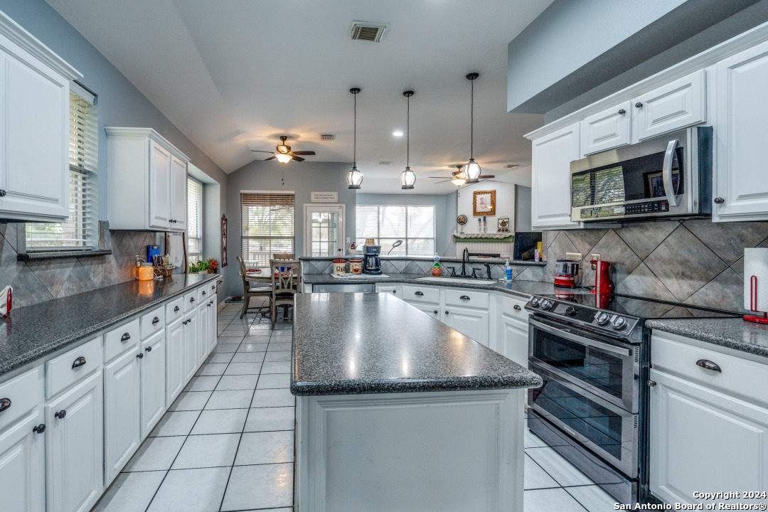 240 DEER MESA