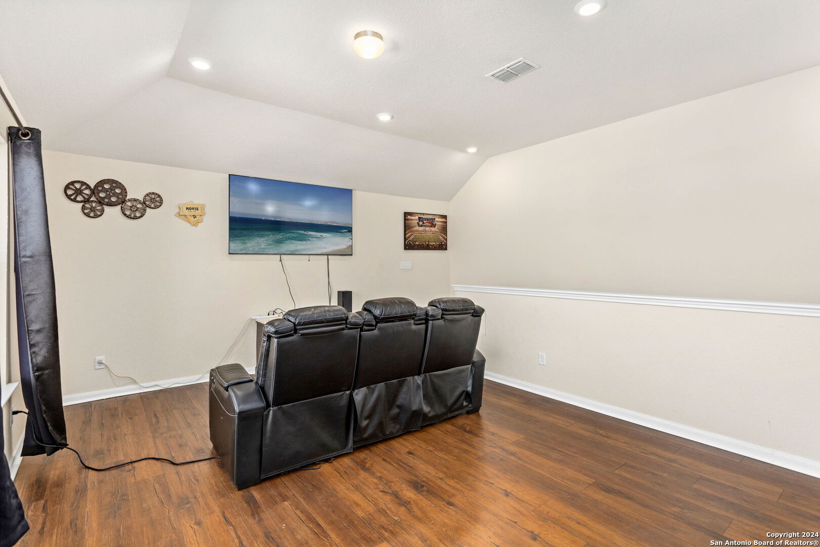 8027 CHASEMONT CT