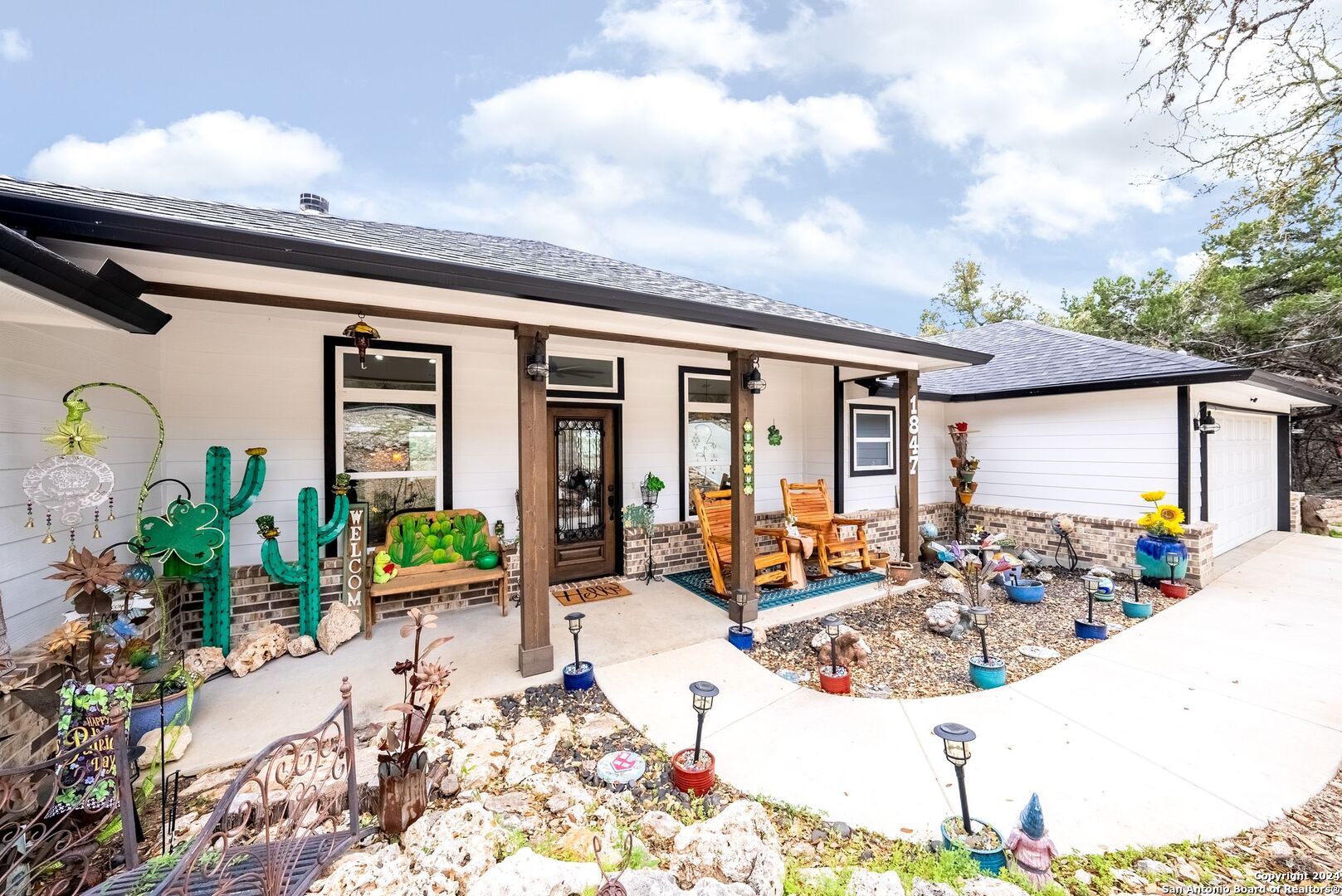 1847 Winding Creek Trail