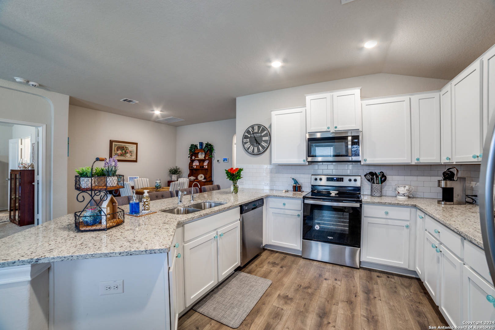 414 SABINE RIV