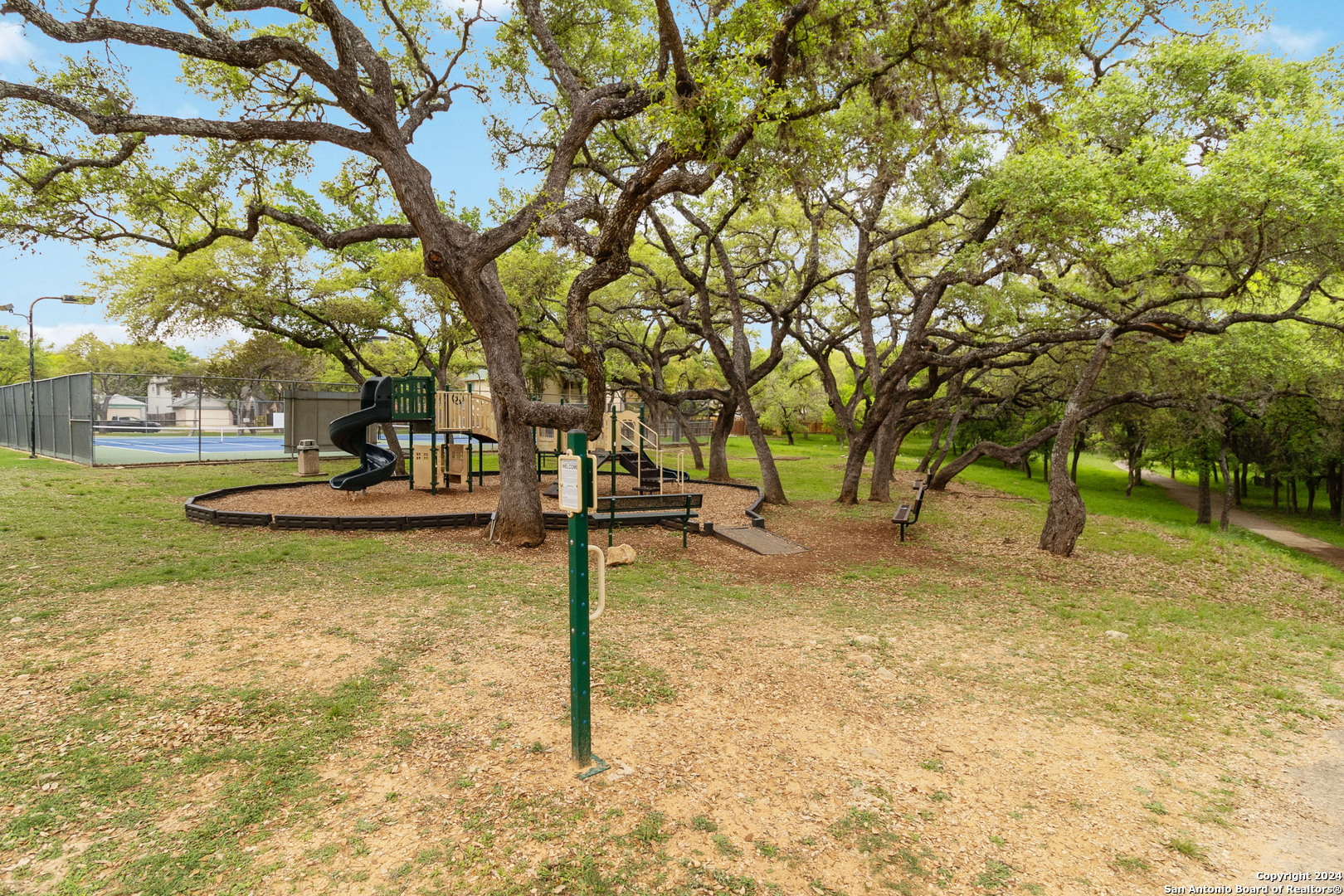 7723 AUTUMN PARK