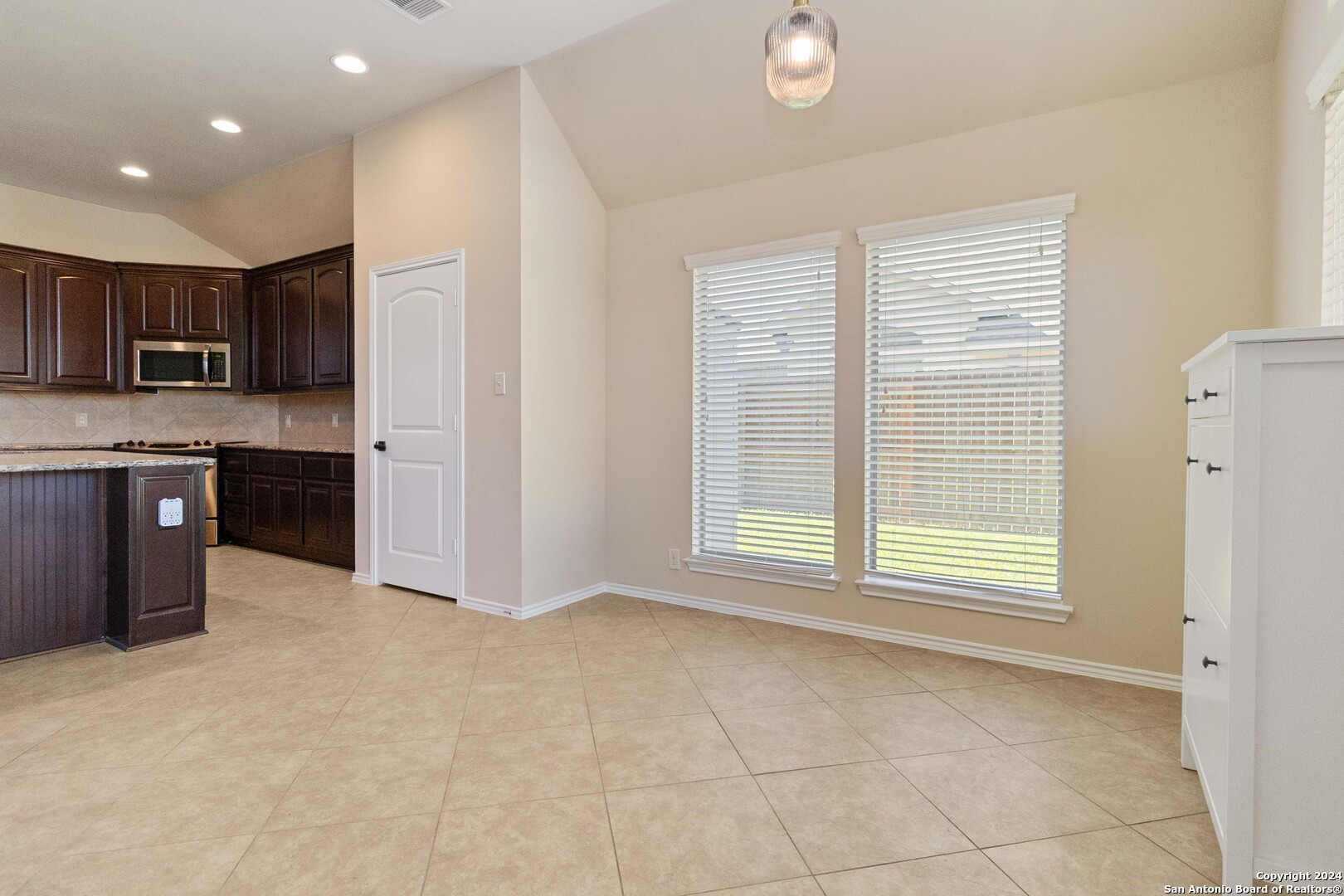 3007 Hidden Meadow