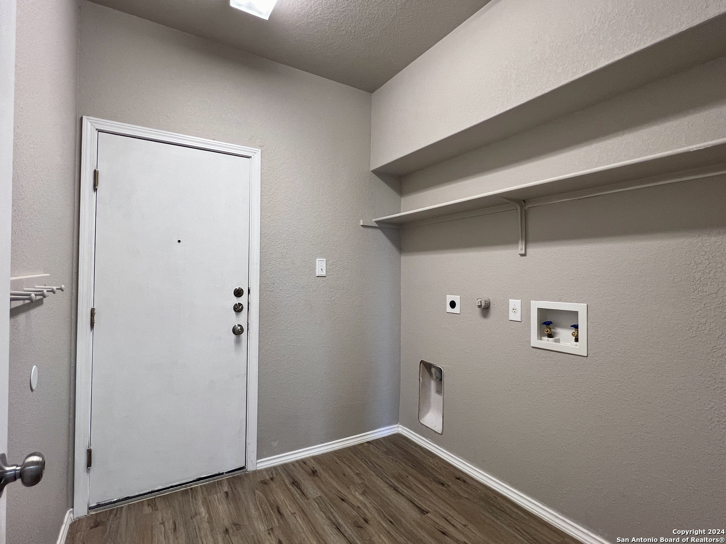 8022 Sheppard Knoll