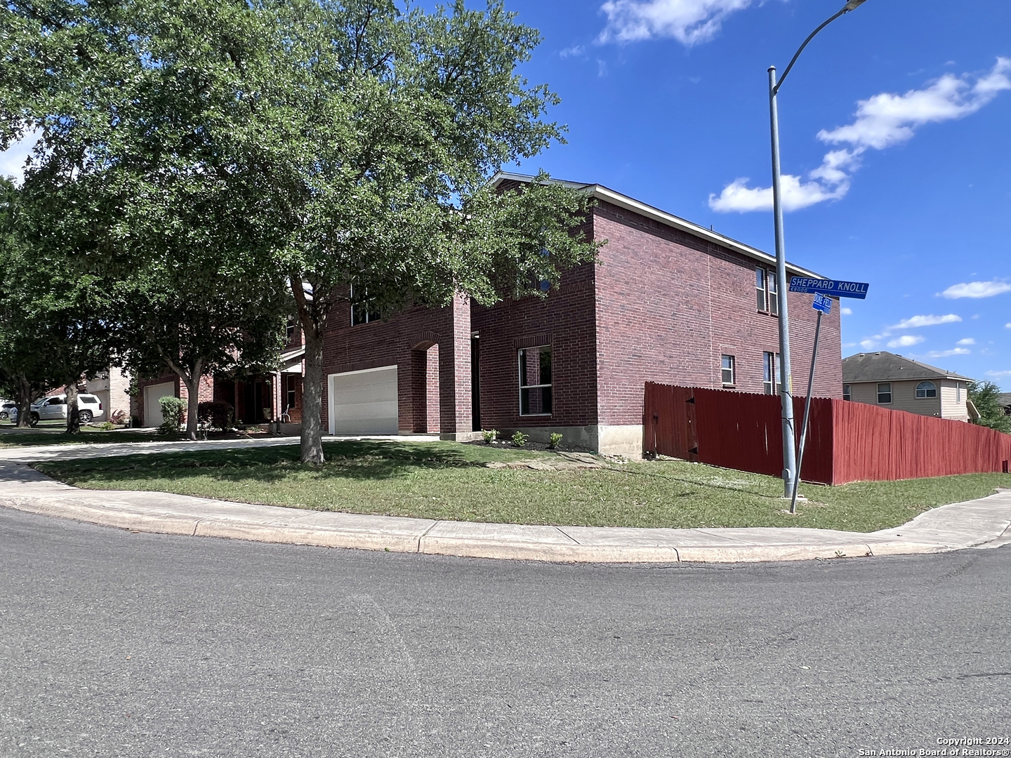 8022 Sheppard Knoll