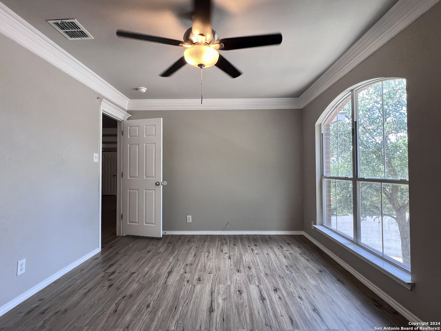 8022 Sheppard Knoll
