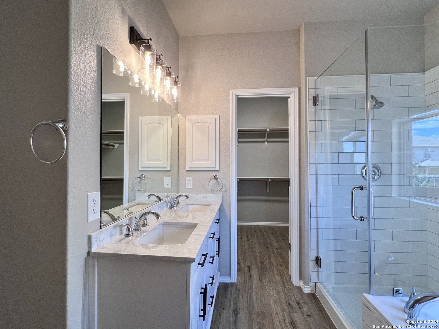 8022 Sheppard Knoll