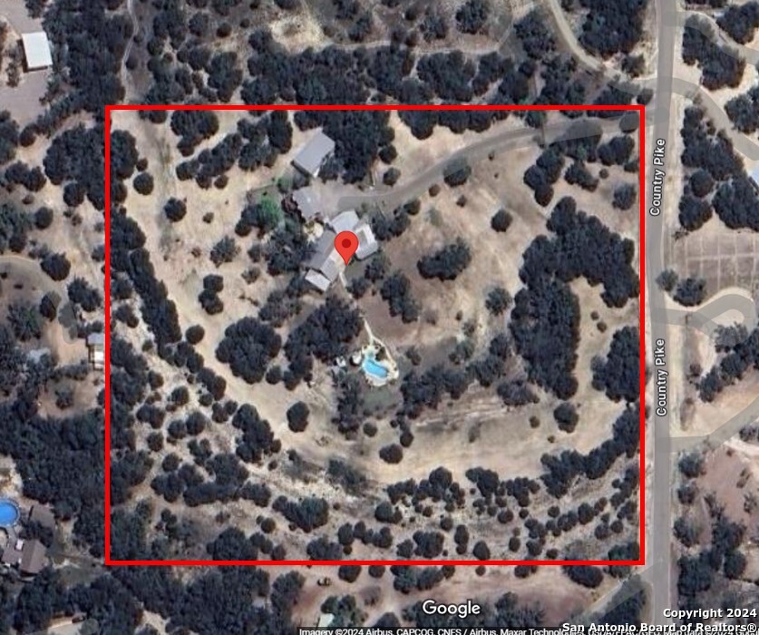 1092 COUNTRY PIKE