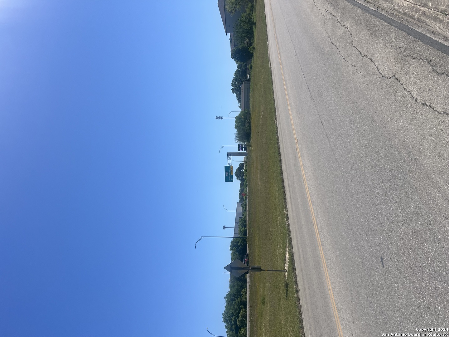 0 LOT Perrin Central