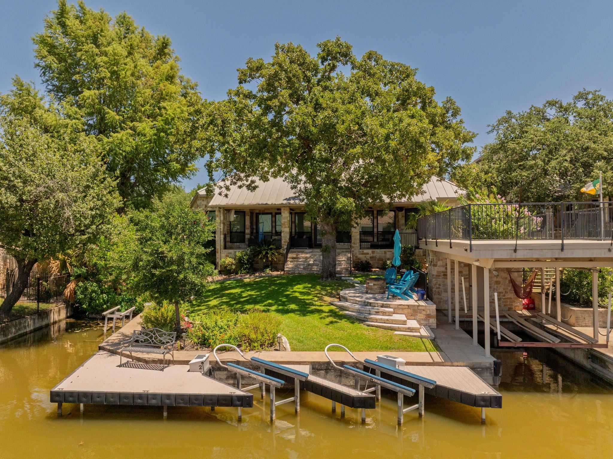 3012 Driftwood Ln Lane