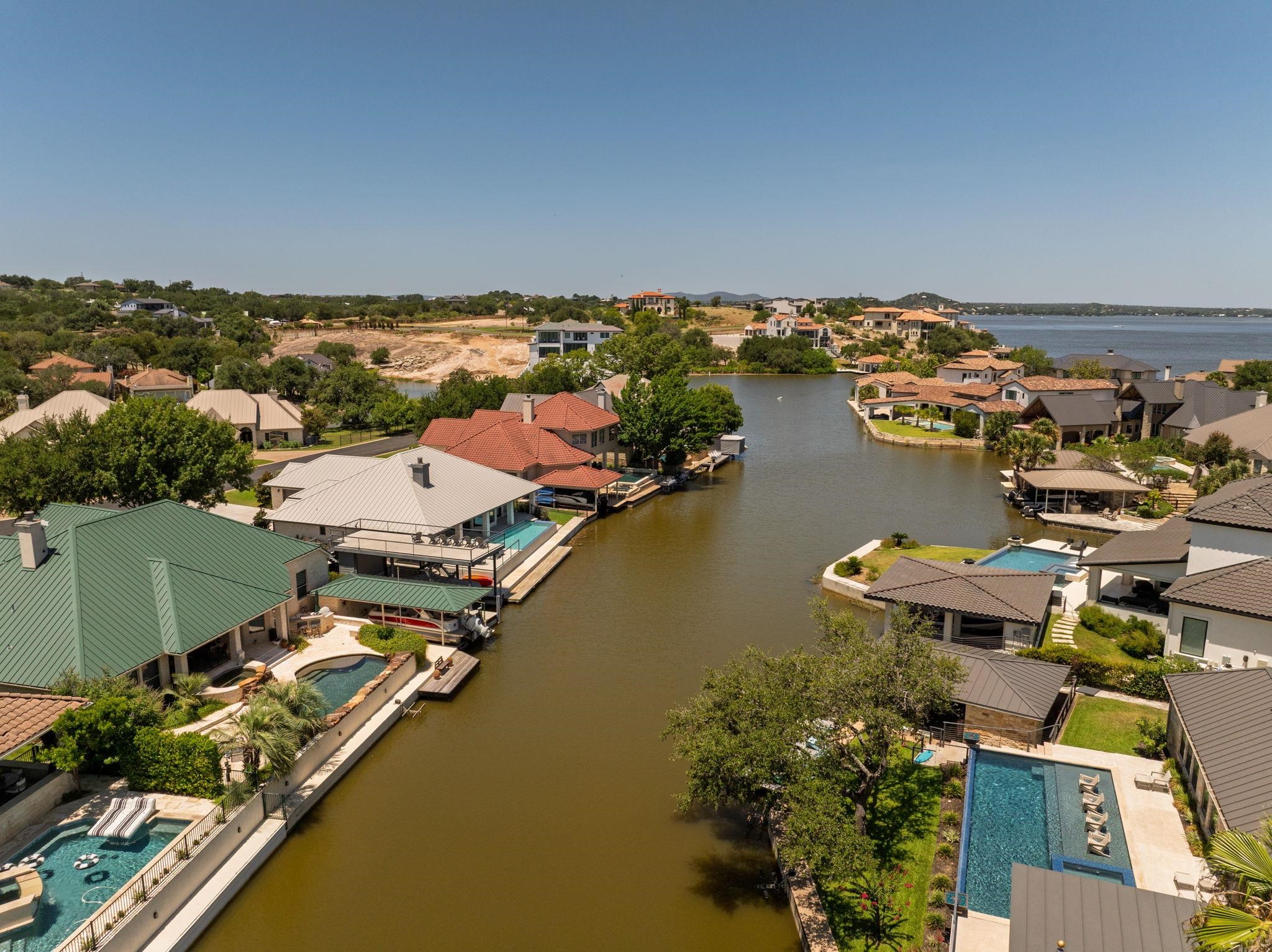 3012 Driftwood Ln Lane