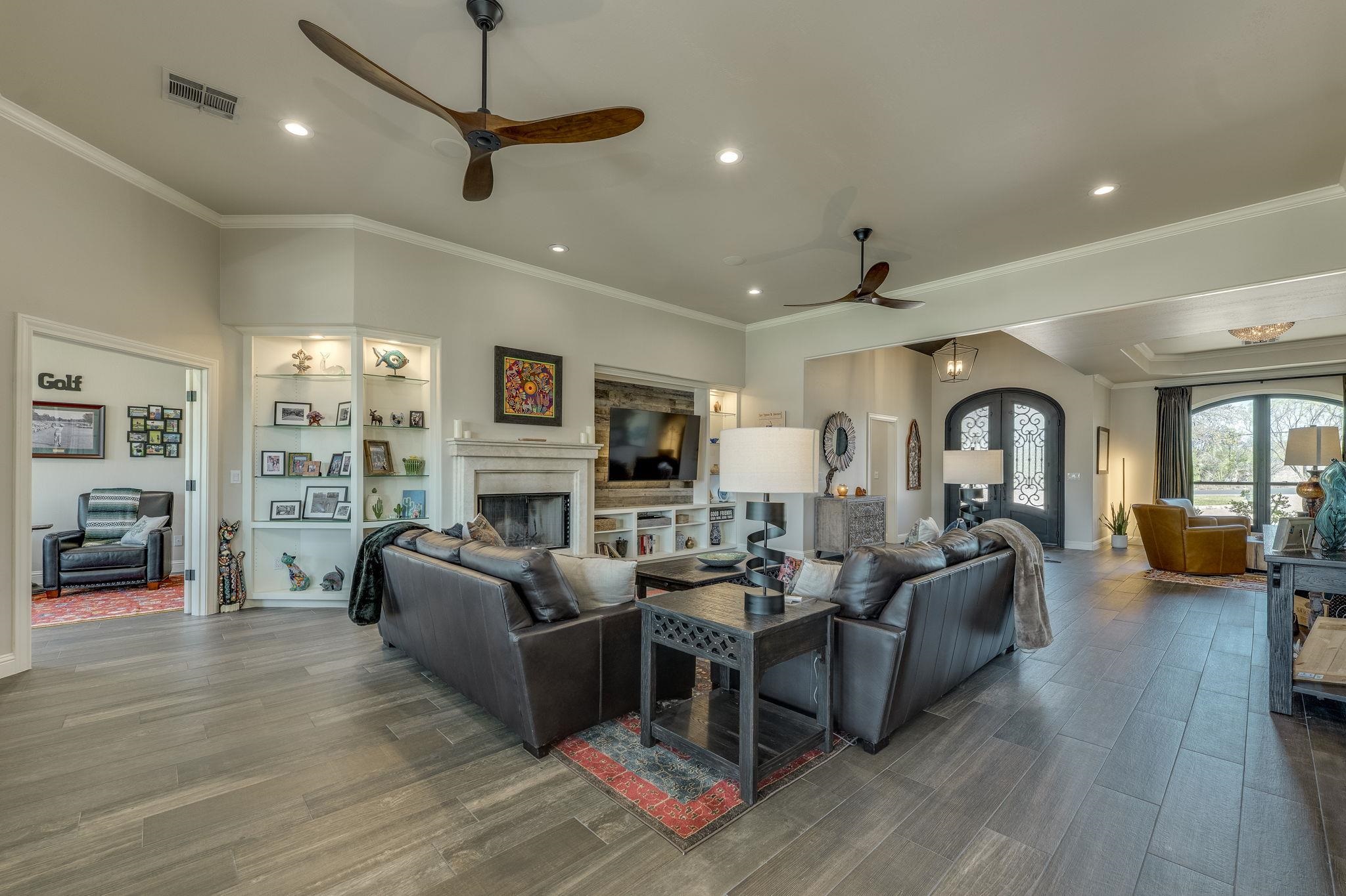 3012 Driftwood Ln Lane